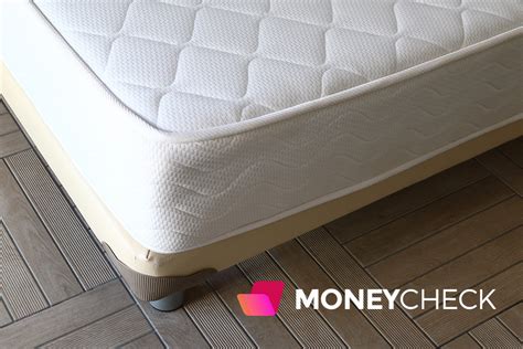 The massive growth of the online mattress industry has provided a number of benefits to customers. When is the Best Time to Buy a Mattress? Complete Guide