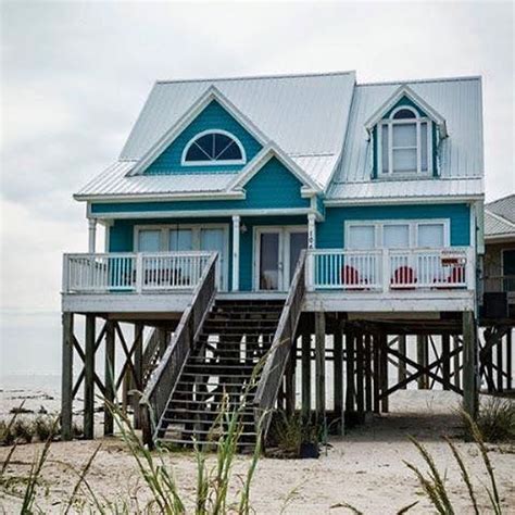 38 Popular Beach House Exterior Color Ideas Hoomdesign Beach House