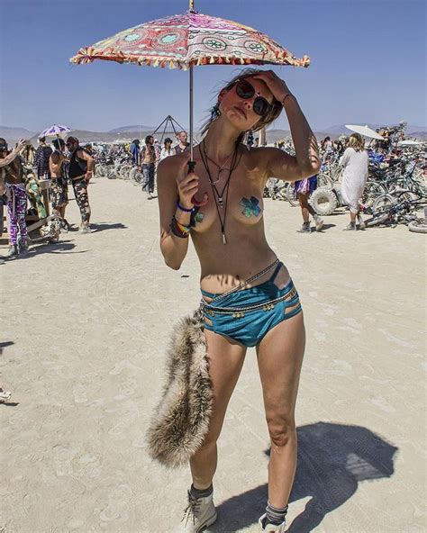 Pin En Burning Man
