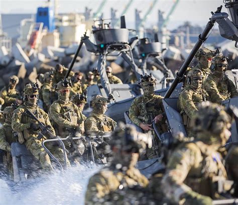 Australian 2nd Commandos During An Offshore Exercise 1080x931 R