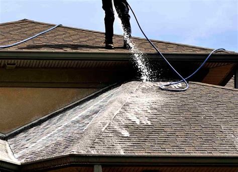 Roof And House Washing