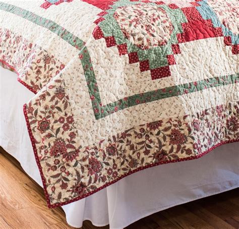 Boundless Heirloom Bloom Fabric And Trellis Garden Pattern Quilt Kit