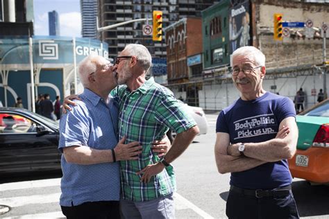 Before Pride There Was A Kiss Toronto Gay Activists Look Back On 1976