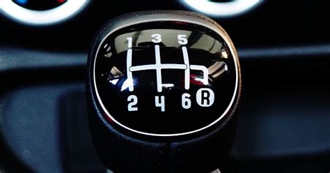 Differences Between The Three Types Of Manual Transmissions Explained