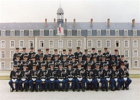 Photo De Classe Promotion Adjudant MAZOUIN De 1992 Ecole Gendarmerie