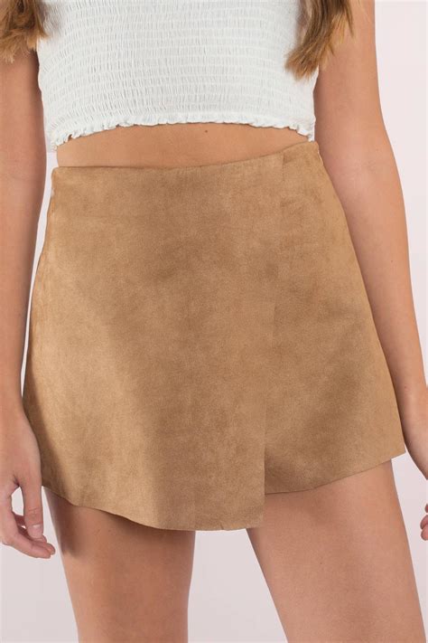 Tobi Mini Skirts Womens Let It Burn Camel Faux Suede Skort Camel Theipodteacher