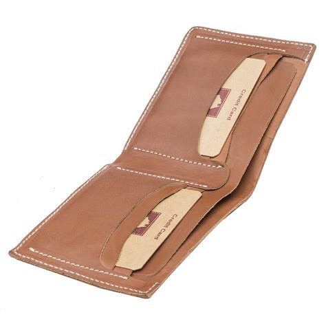 Mens Rugged Thick Leather Wallet By Wombat