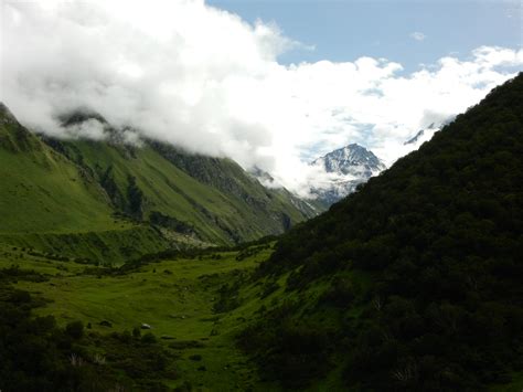 Valley Clouds Nature Himalayas India Walldevil