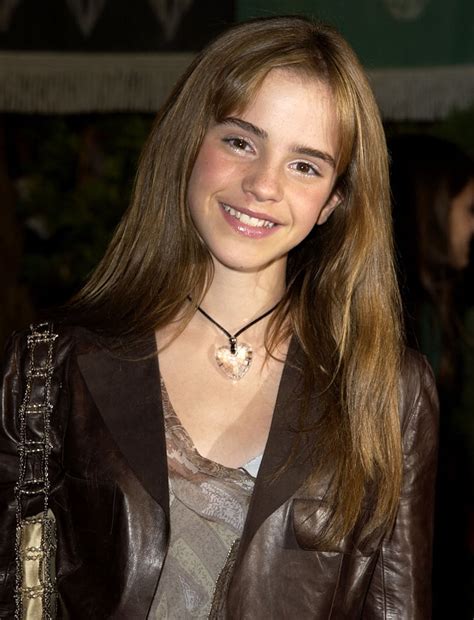 November Emma Watson S Best Beauty Looks Popsugar Beauty Photo
