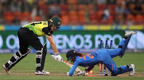 Through this today's match, it will be the first meeting of india and australia in a t20 game. India vs Australia T20 Women World Cup 2020 - Who Will Win?