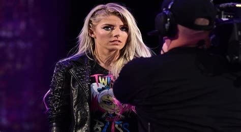 Alexa Bliss Hits The Gym Before Her Return At Backlash