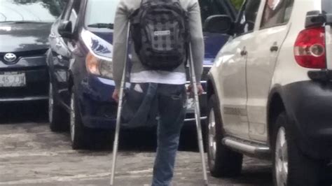 One Legged Crutching In Mexico City Video Legs Hipster Crutches