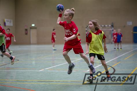 Finde und downloade kostenlose grafiken für handball. Die Handball-Ergebnisse mit Bilder-Galerien - Sportgasm