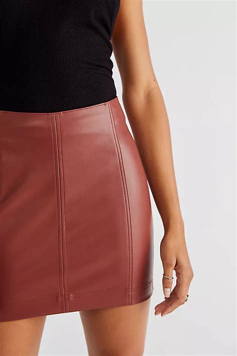 Free People Modern Femme Vegan Leather Mini Skirt Size 2