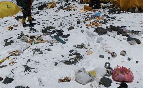 Impactantes Imágenes Revelan La Contaminación Del Monte Everest
