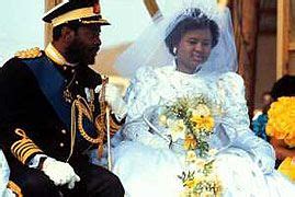 Two of the late king goodwill zwelithini's daughters have objected to prince misuzulu zulu being named as the new zulu king. KwaZulu Natal 1995. King Zwelithini marrying his fourth ...