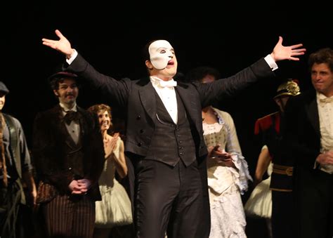 ‘the Phantom Of The Opera Gets Two Month Broadway Reprieve Sets New