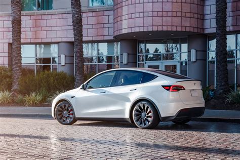 Tesla Model Y Rwd Tech Specs And Prices Myevreview