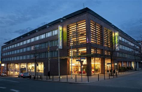 The accommodation is situated in westviertel district, near limbecker platz shopping mall. Express by Holiday Inn Essen (Essen, ) - Resort Reviews ...
