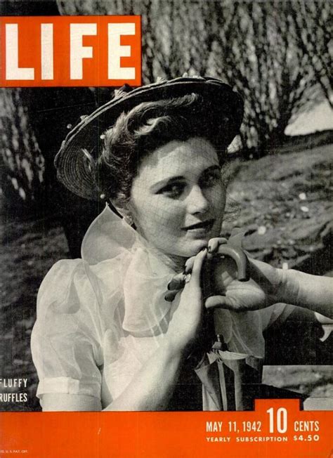 May 11 1942 Issue Life Magazine Covers Life Magazine Life Cover