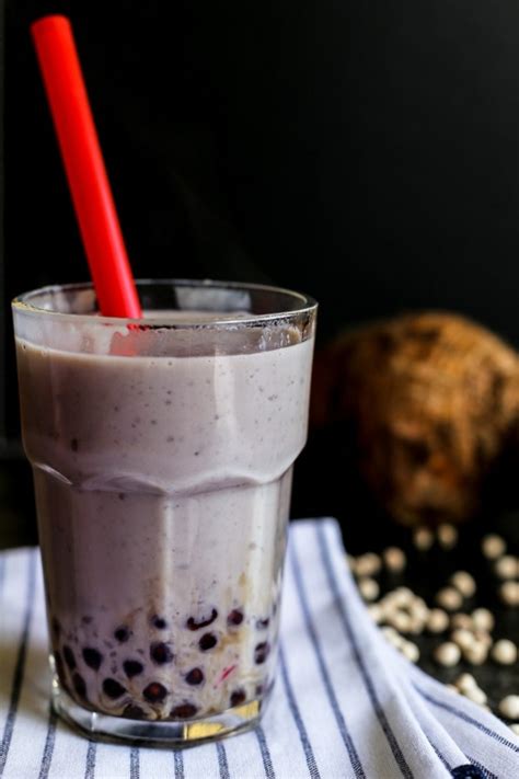 Leckere Getränke für heiße Sommertage Bubble Tea selber machen
