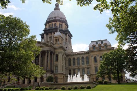 Springfield Capitol and sky in Springfield, Illinois image - Free stock 