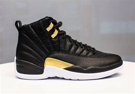 るブランド 【新品未使用】wmns Air Jordan 12 Retro Black までカバー