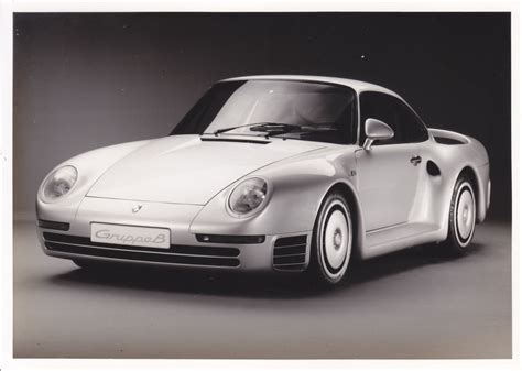 Porsche Gruppe B Concept Car Later 959 Photo 1984