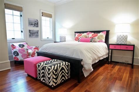 It derives most of its style from the. 18 Amazing Pink Bedroom Design Ideas for Teenage Girls