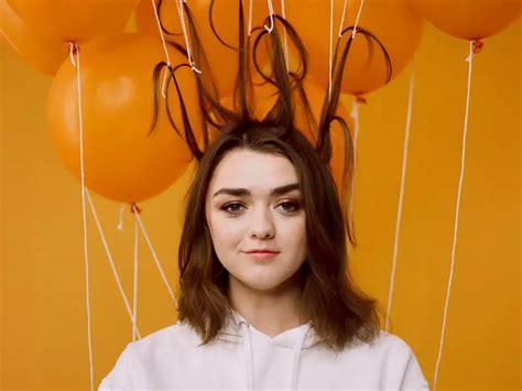 Session Stars Maisie 80 Maisie Williams Joins Animated Film Early Man