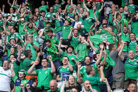 northern ireland fans to receive an award from the m