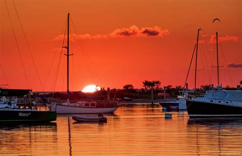 Find images of marthas vineyard. Martha's Vineyard Hotel Resort | Harborside Inn Edgartown MA