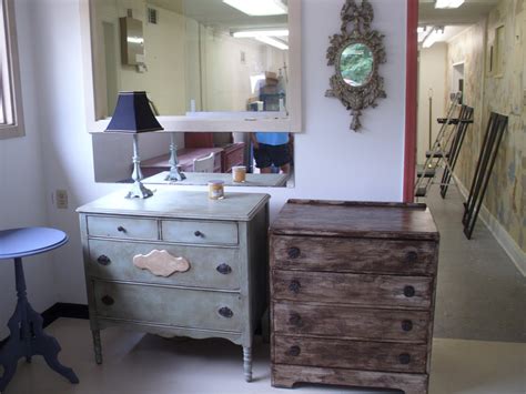 However, it gives endless possibilities. grace upon grace al: Annie Sloan Chalk Paint in Birmingham ...