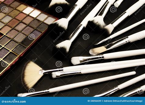 Make Up Brushes In Dark Background Stock Image Image Of Paint Beauty