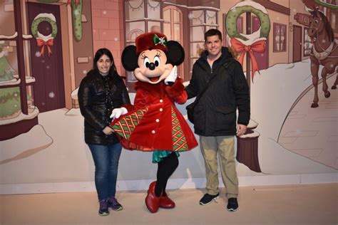 Disneyland Paris Character Meet And Greets Eeyoress Happy Place