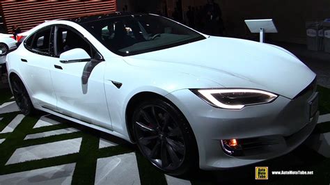 2018 Tesla Model S P100d Exterior And Interior Walkaround 2017 La Auto Show Youtube