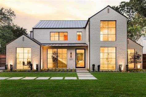 33 Best Modern Farmhouse Exterior House Plans Design Ideas