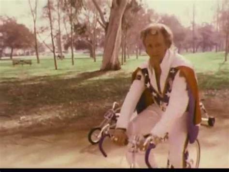 Would you like to support flashbak? EPIC Evel Knievel Bicycle commercial - YouTube