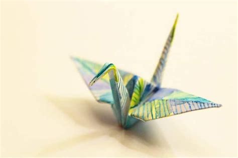 Paper Artist Creates Elaborate Origami Crane Every Day For 1000 Days