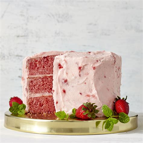 Strawberry Cake With Strawberry Buttercream Frosting Recipe Myrecipes