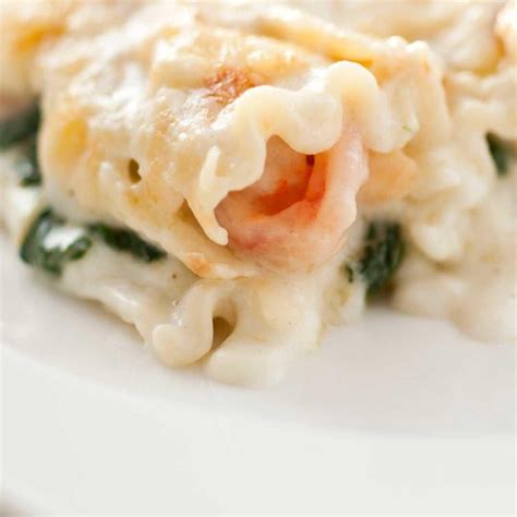 Shrimp And Spinach Lasagna Ricardo Recipe Seafood Lasagna Recipes