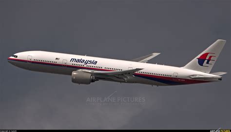 Malaysia Airlines Boeing 777 200er Photo By Nustyr Malaysia Airlines