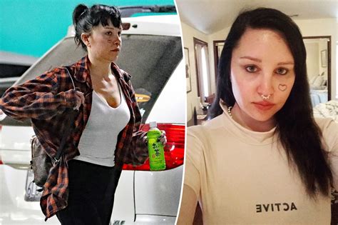 Amanda Bynes Still In Mental Hospital After She Was Found Naked In La Showbiz Khabri