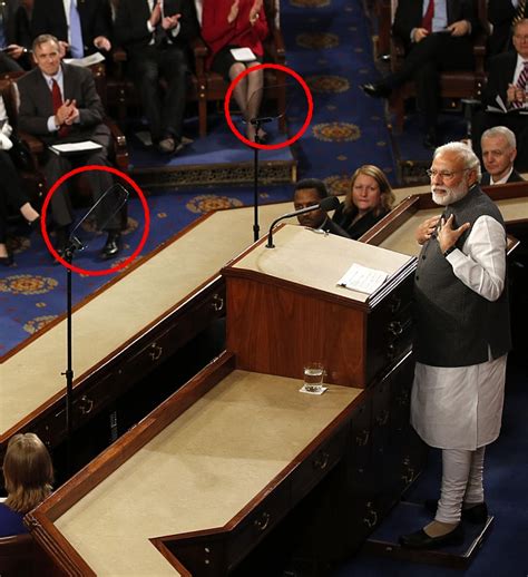 How a teleprompter works, in simple terms. The teleprompters behind Modi magic on Capitol Hill ...