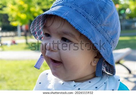 Happy Cute Baby Girl Parc Stock Photo 2026515932 Shutterstock