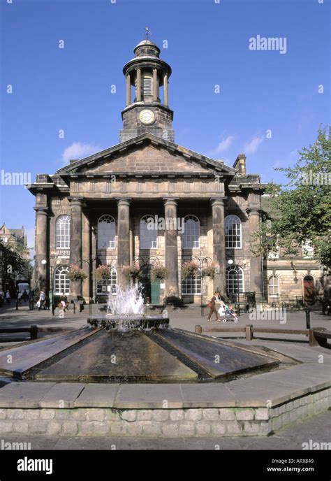 Lancaster Town Centre With Fountain And Georgian Sessions House And The