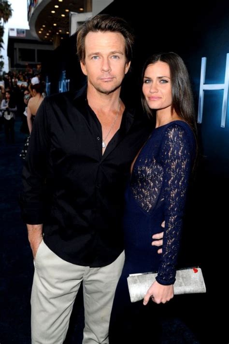 Sean And His Beautiful Wife Lauren At The Premiere Of The Host On