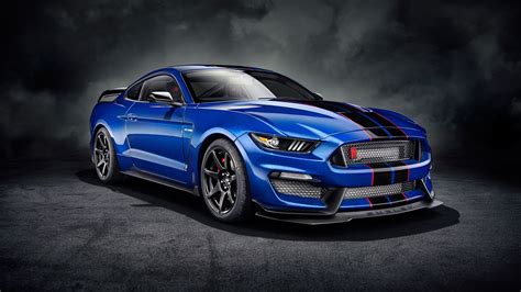There's no single answer, so the drive hopped in a new 2019 ford mustang shelby gt350 with ford performance's chief engineer. Ford Mustang Shelby GT350 R Wallpaper | HD Car Wallpapers ...