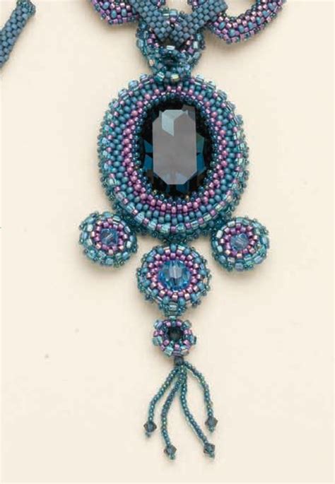 Seed Bead Bezels Jewelry Making Techniques Tips And More Interweave