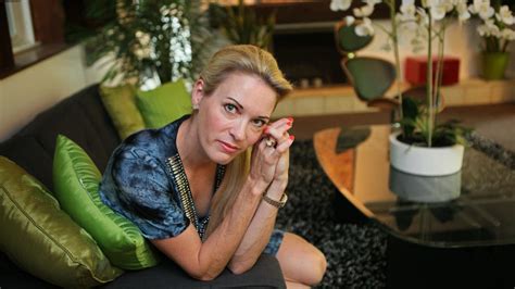 ‘sex Was The Biggest High Suzy Favor Hamilton Says In New Book La Times The Supreme Pundit